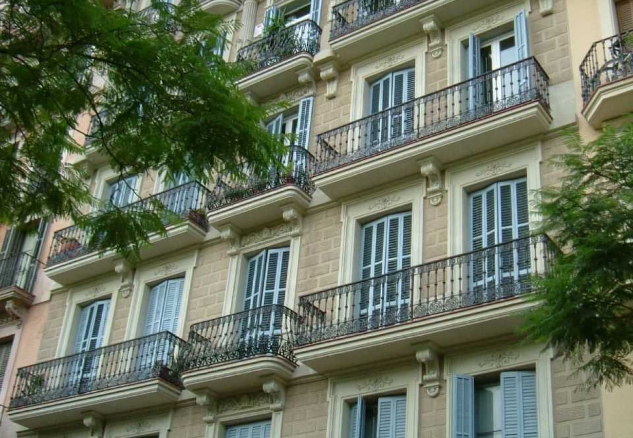 Apartamento en Barcelona - Piso en alquiler con gran terraza privada, junto Passeig de Gracia, Barcelona centro