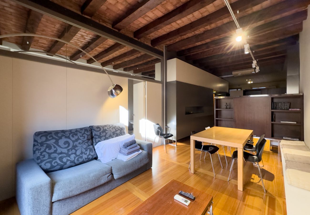 Apartamento en Barcelona - GRACIA DREAM, piso turístico  restaurado de diseño en Gràcia, Barcelona centro