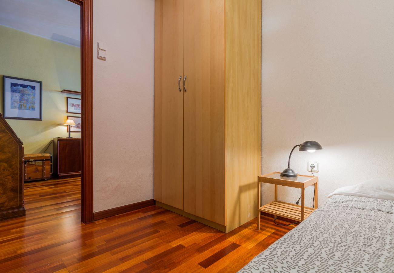 Apartamento en Barcelona - PORT, piso turístico en alquiler luminoso, tranquilo, bonitas vistas de Barcelona.