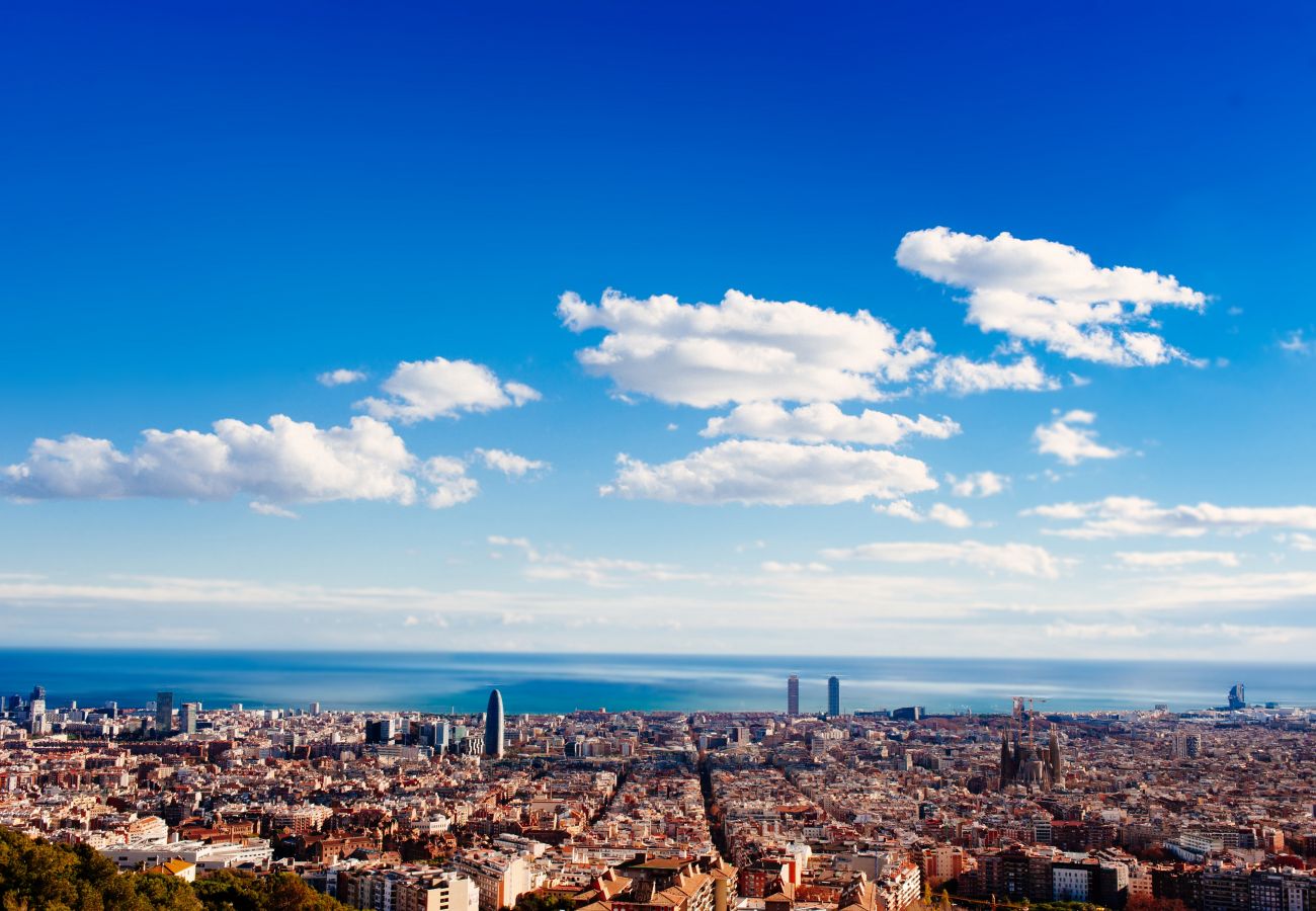 Apartamento en Barcelona - PORT, piso turístico en alquiler luminoso, tranquilo, bonitas vistas de Barcelona.