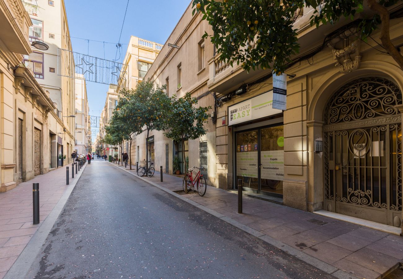 Apartamento en Barcelona - Estudio bonito, confortable, tranquilo y luminoso en alquiler en Gracia, Barcelona centro