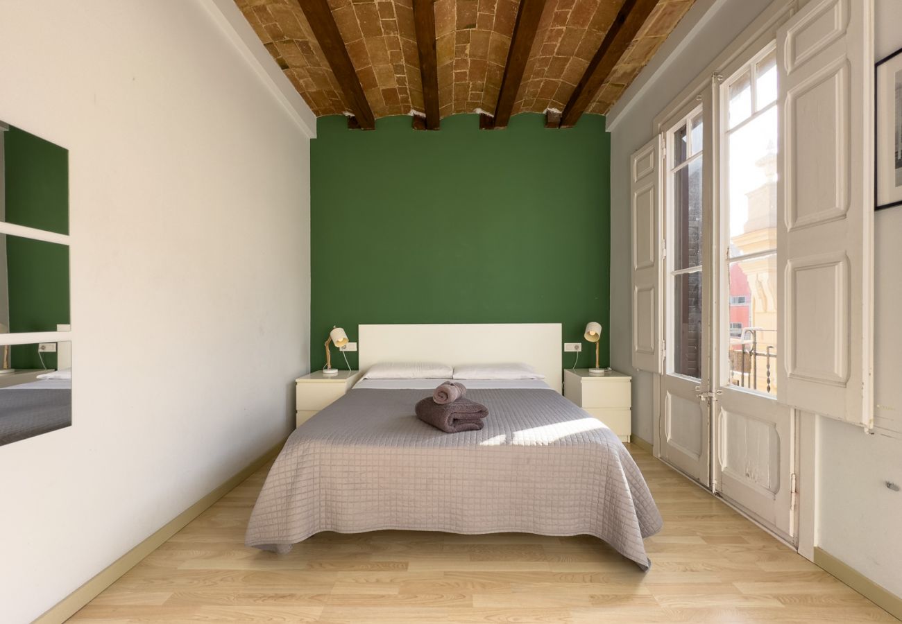 Apartamento en Barcelona - Piso con encanto, restaurado y equipado, muy bonito y luminoso en Barcelona centro, Gracia