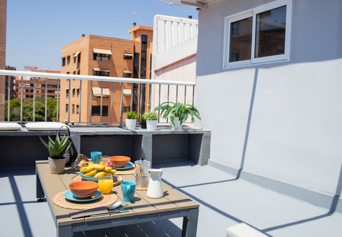 Apartamento en Valencia - El Cabanyal Petit Penthouse by Florit Flats