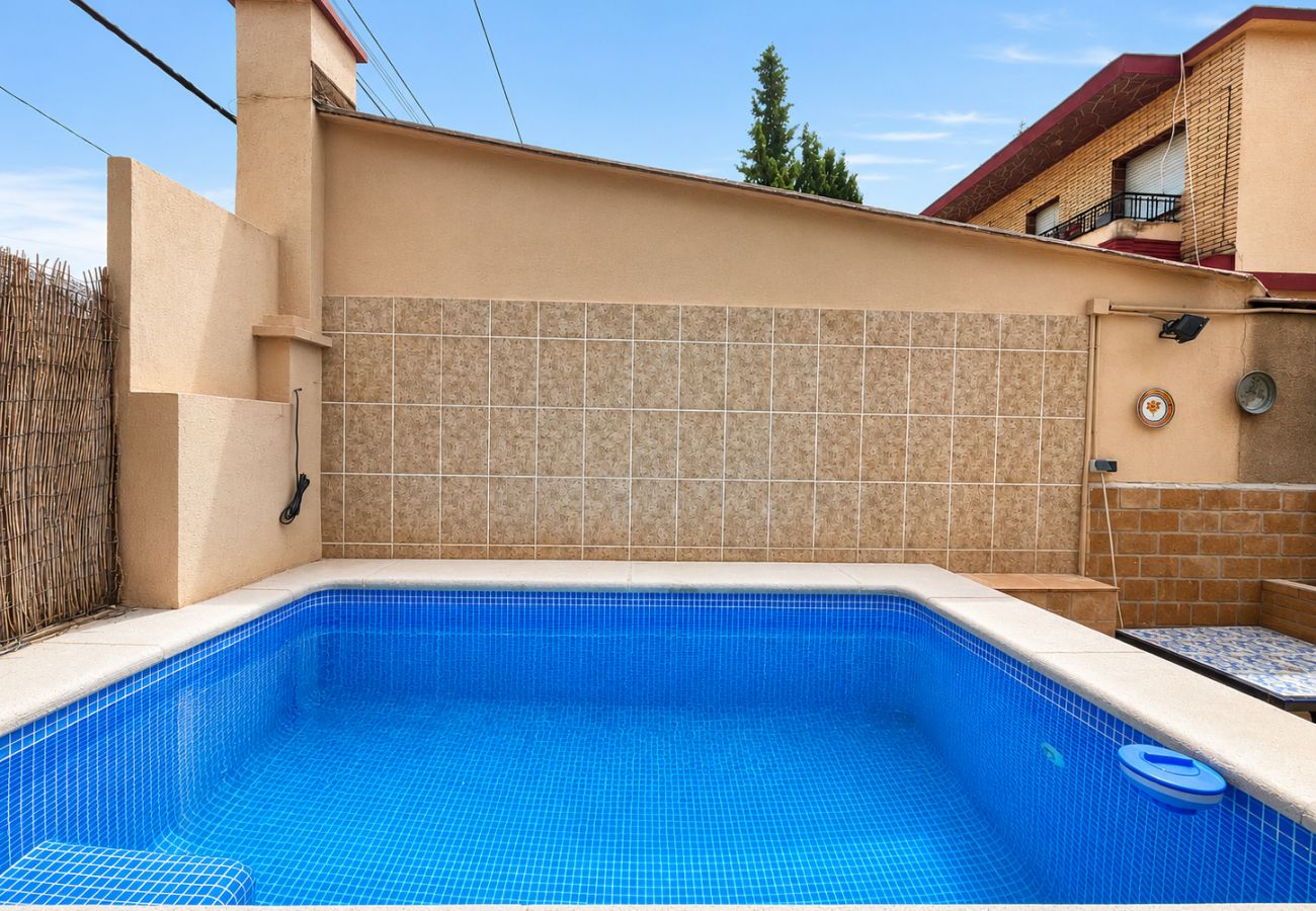 Chalet en L´Eliana - Villa Citrus Garden | 5 Huéspedes | Piscina & BBQ