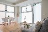 Apartamento en Valencia - Port Suite V | 4 Viajeros | AC & WiFi | 15 min Ciudad Artes