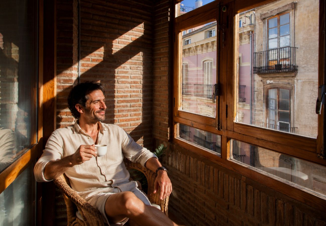 Apartamento en Valencia - Old Town Quart Towers Stay I | AC & WiFi | 4 Viajeros