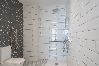 Apartamento en Valencia - Port Suite VII | 6 Viajeros | AC & WiFi | 15 min Ciudad Artes