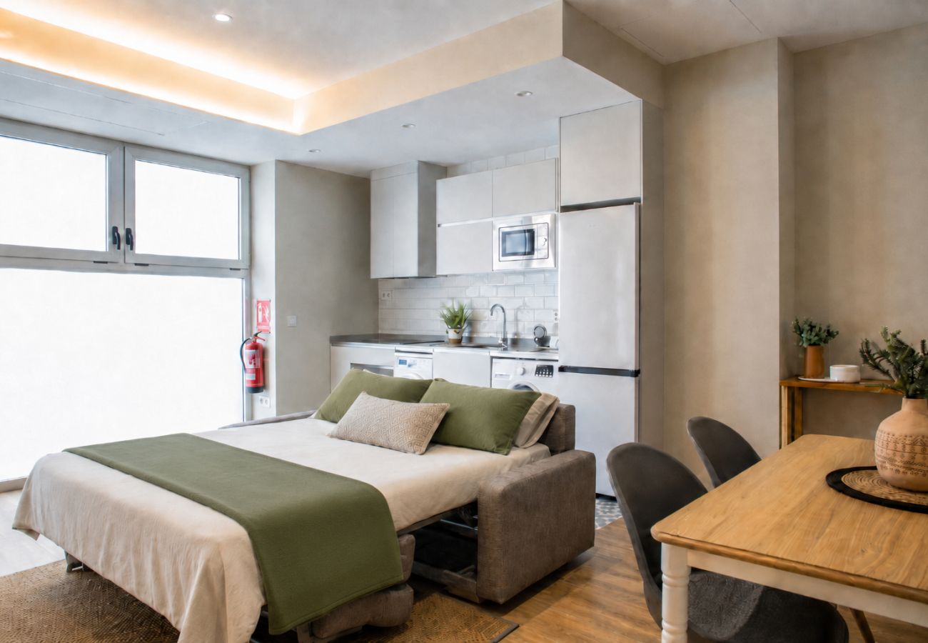 Apartamento en Valencia - Port Suite X | 4 Viajeros | AC & WiFi | 15 min Ciudad Artes