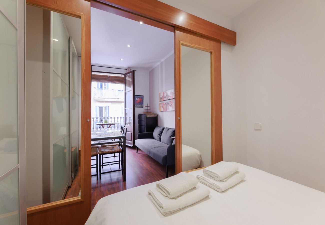 Apartamento en Barcelona - TURO PARK, precioso apartamento con balcón