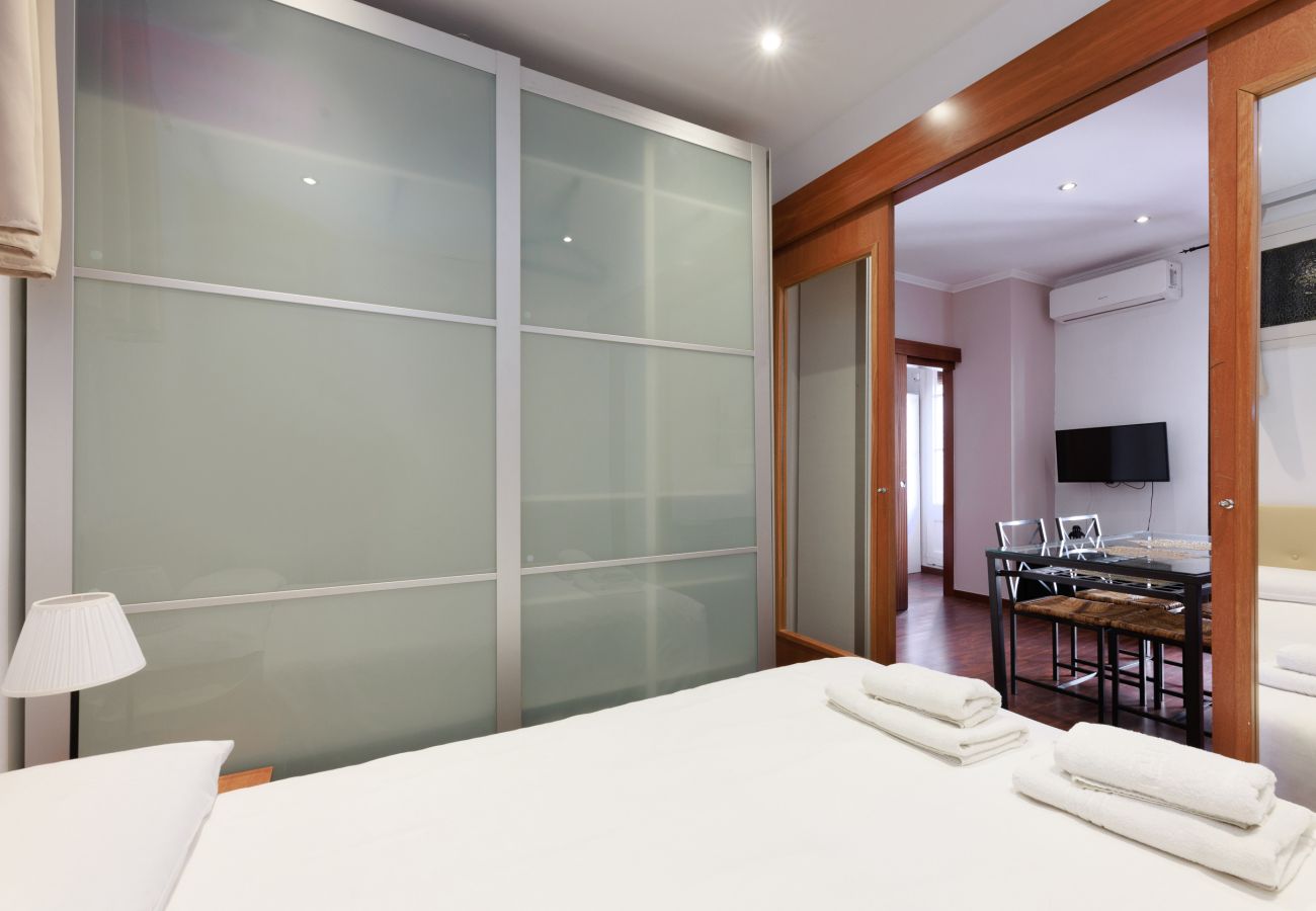 Apartamento en Barcelona - TURO PARK, precioso apartamento con balcón