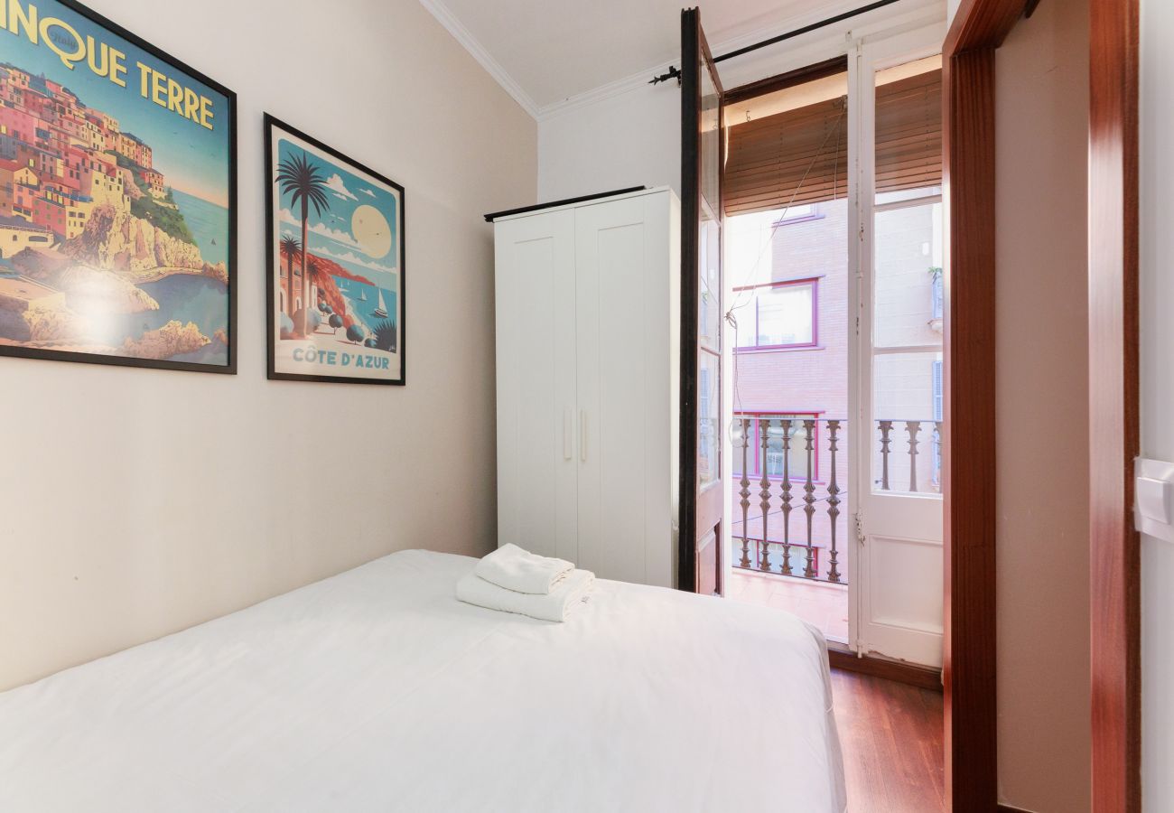 Apartamento en Barcelona - TURO PARK, precioso apartamento con balcón