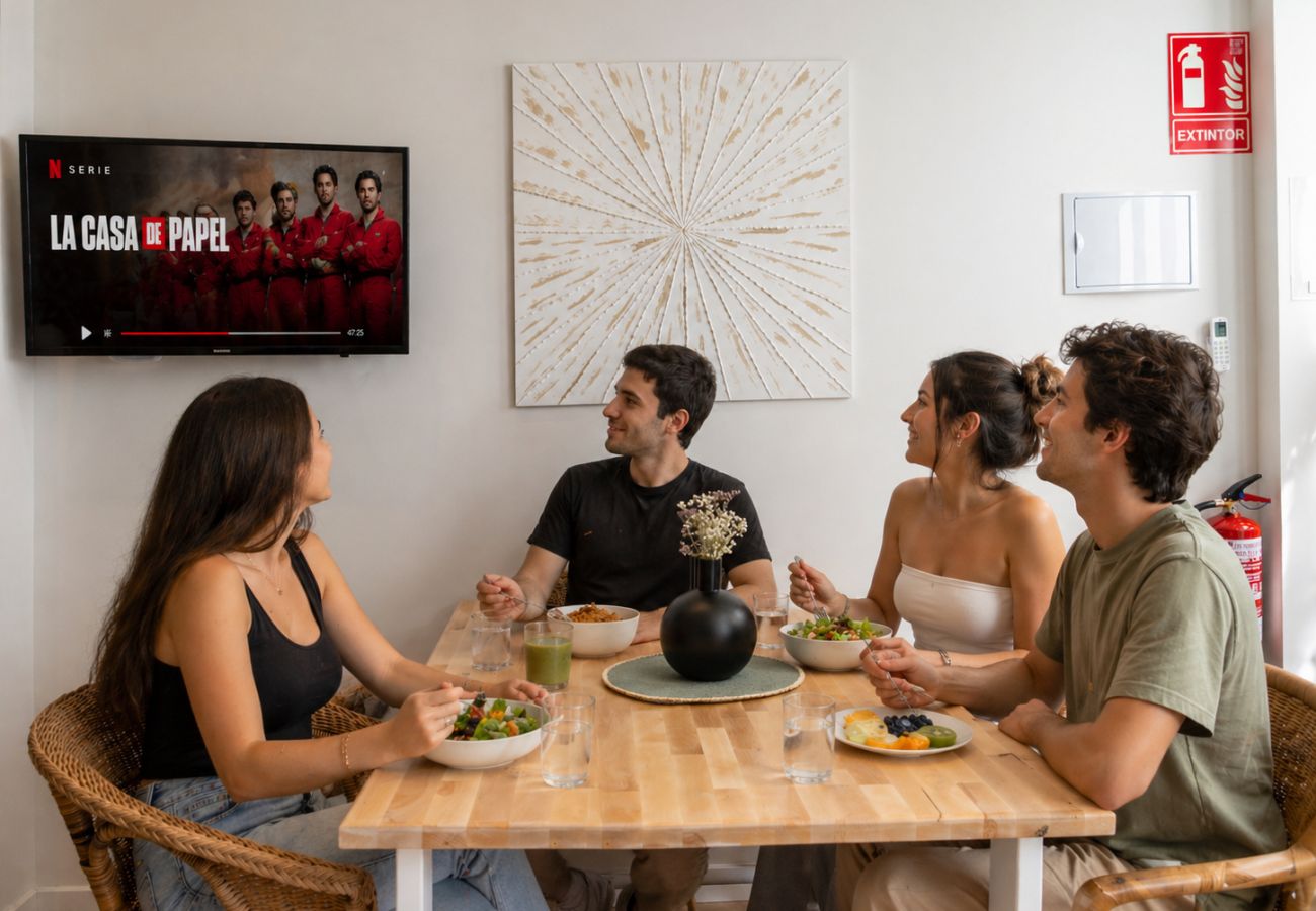 Apartamento en Valencia - The Sea Rooms X | AC & WIFI | 15 min Playa
