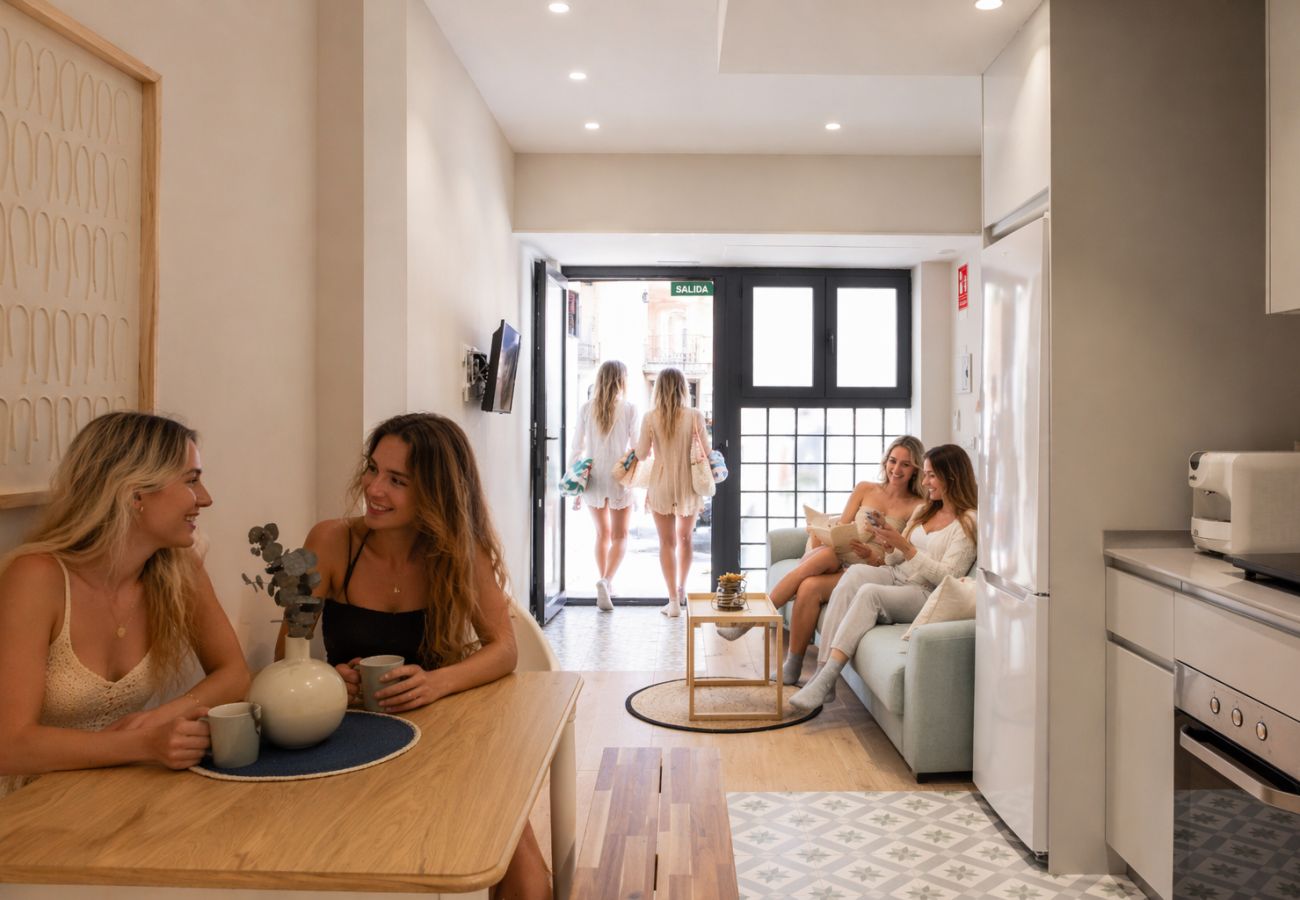Apartamento en Valencia - The Sea Rooms III | AC & WIFI | 15 min Playa