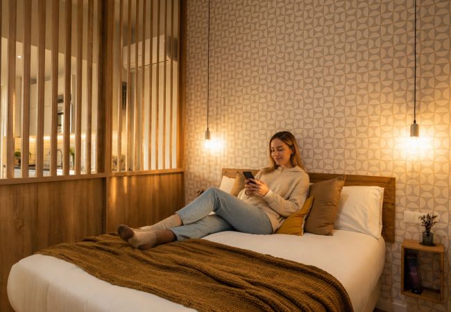 Apartamento en Valencia - The Sea Rooms VI | AC & WIFI | 15 min Playa