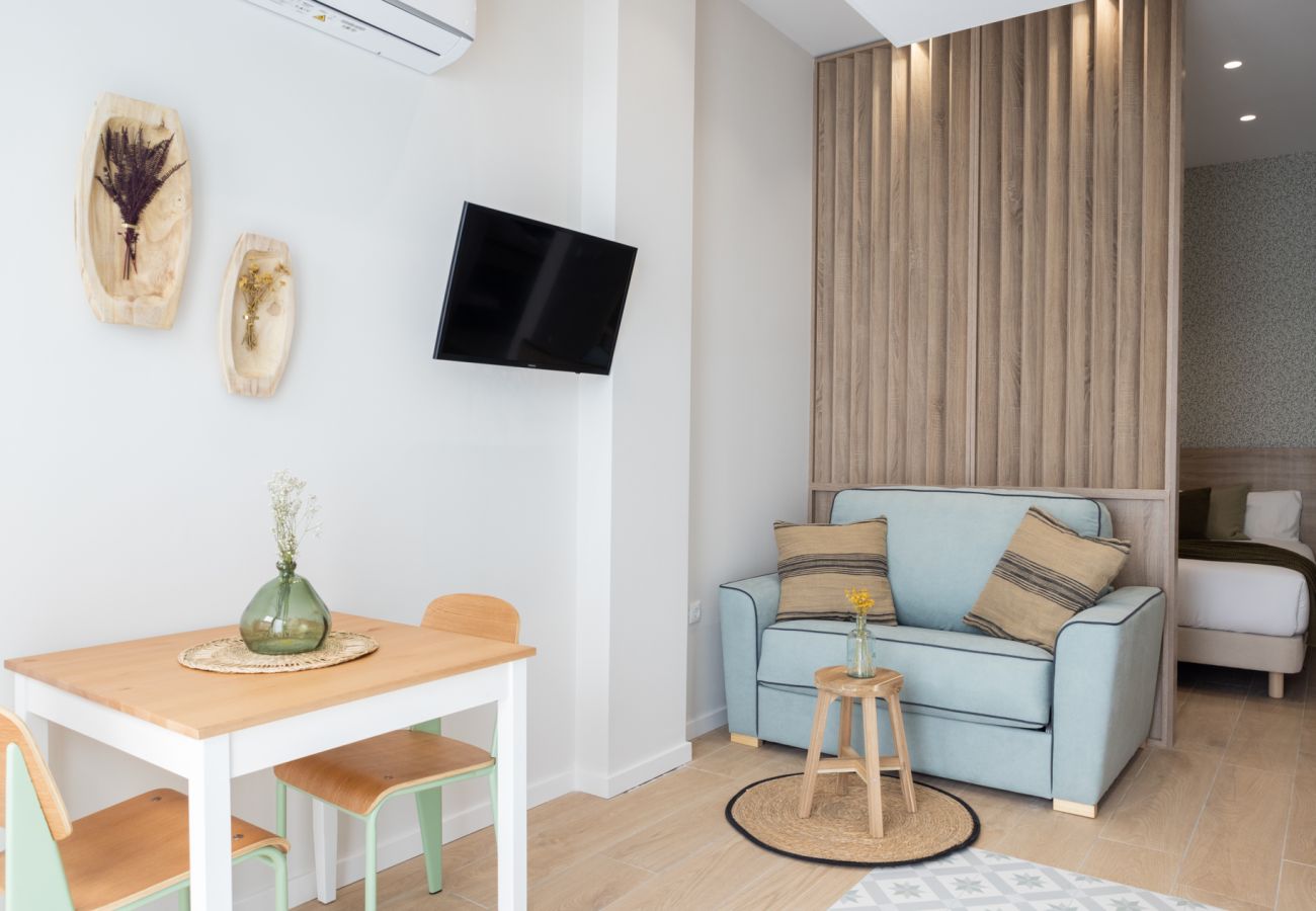 Apartamento en Valencia - SERRERIA 08