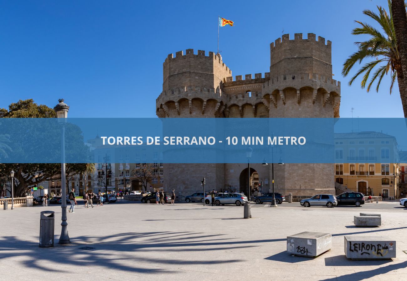 Apartamento en Valencia - The Sea Rooms VIII | AC & WIFI | 15 min Playa
