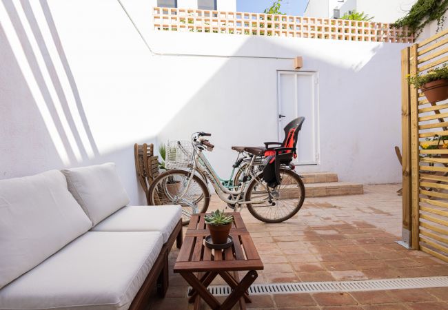 Apartamento en Valencia - Traditional Valencian House with Shared Terrace I by Florit Flats