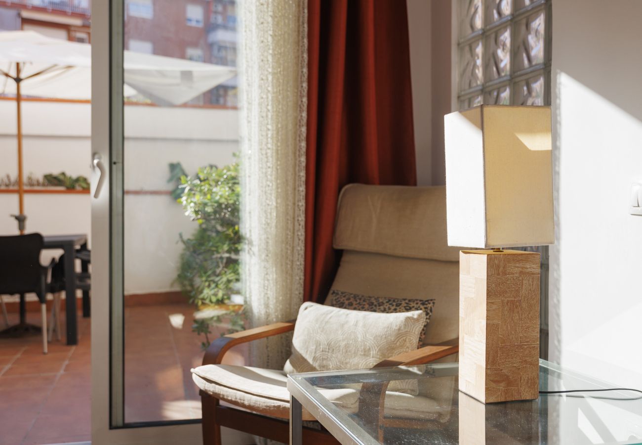 Apartamento en Barcelona - Terraza privada, 3 dormitorios, 2 baños, Barcelona centro