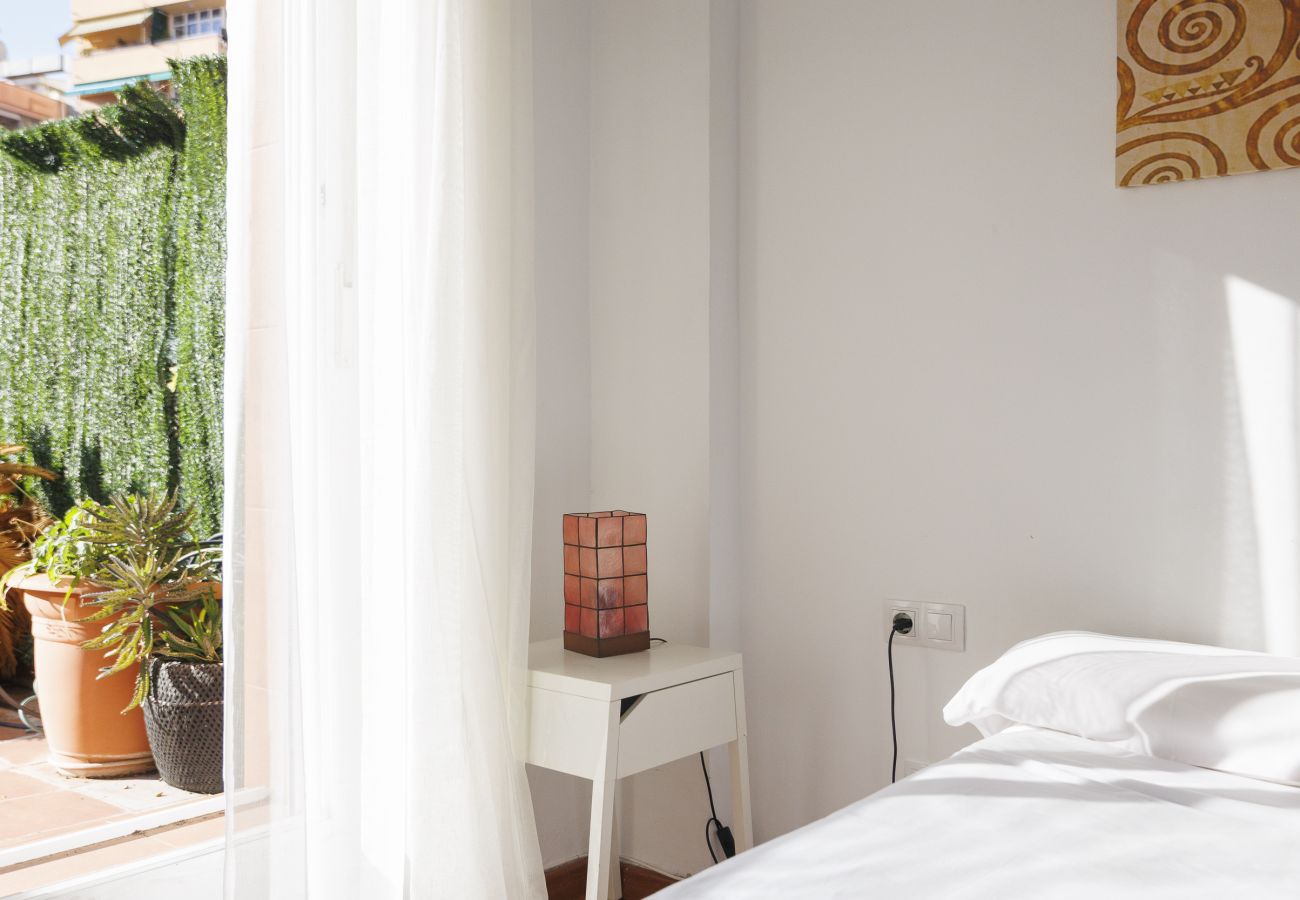 Apartamento en Barcelona - Terraza privada, 3 dormitorios, 2 baños, Barcelona centro