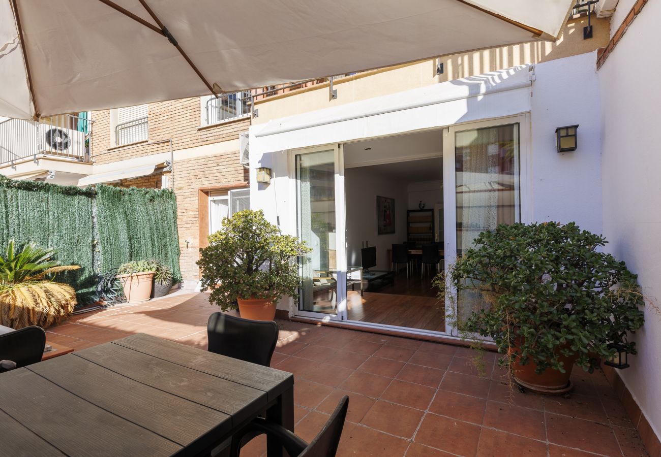 Apartamento en Barcelona - Terraza privada, 3 dormitorios, 2 baños, Barcelona centro