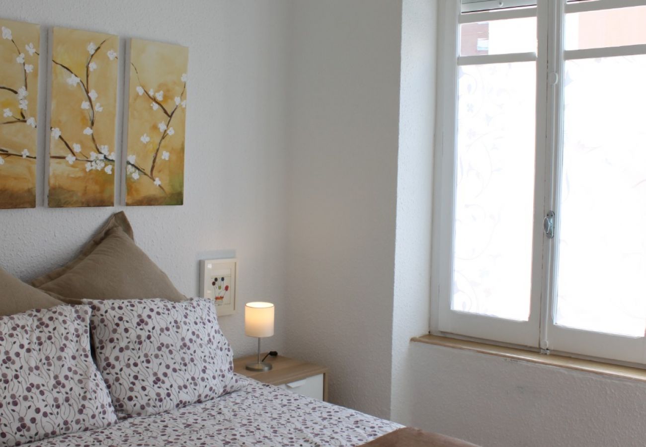 Apartamento en Valencia - The Ausias March Apartment