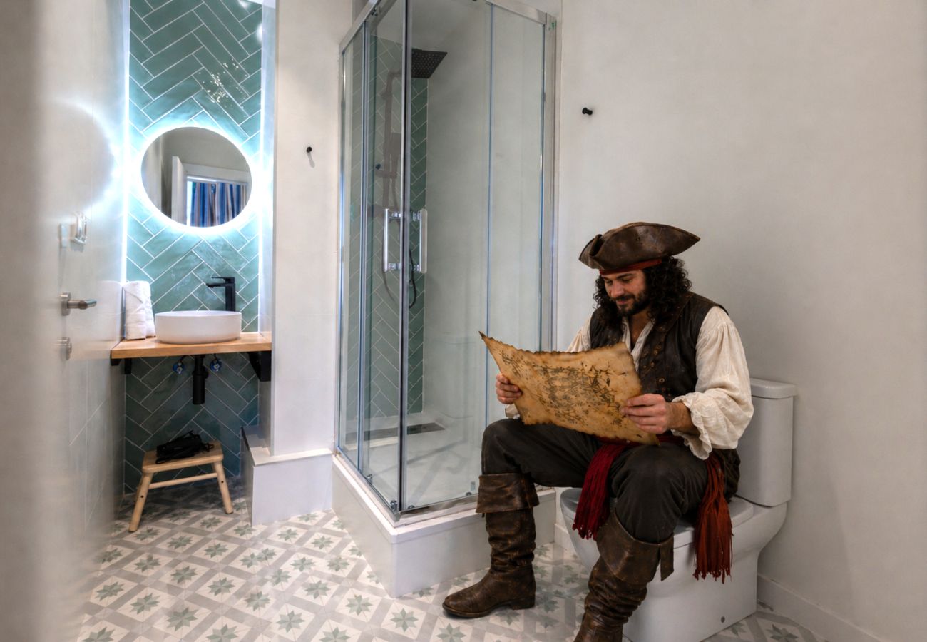 Apartamento en Valencia - Pirate Studio I | 2 Viajeros | 15 min Oceanografic