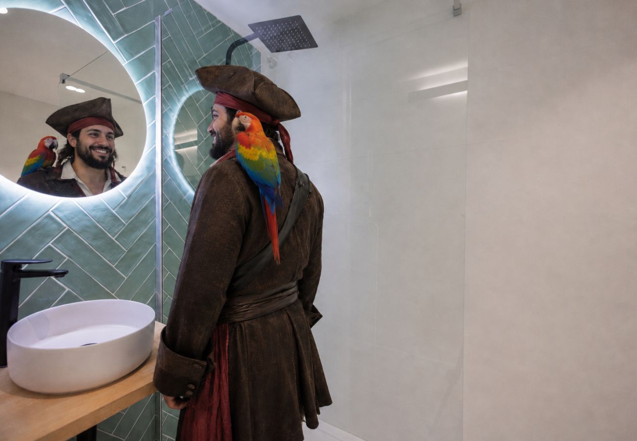 Apartamento en Valencia - Pirate Duplex VI | 4 Viajeros | AC WiFi | 15 min Oceanografic