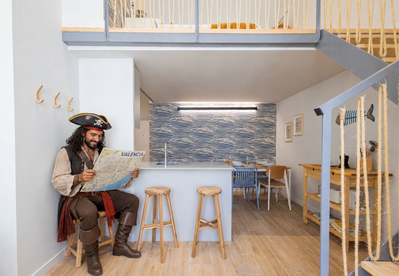 Apartamento en Valencia - Pirate Duplex VII | 4 Viajeros | AC WiFi | 15 min Oceanografic