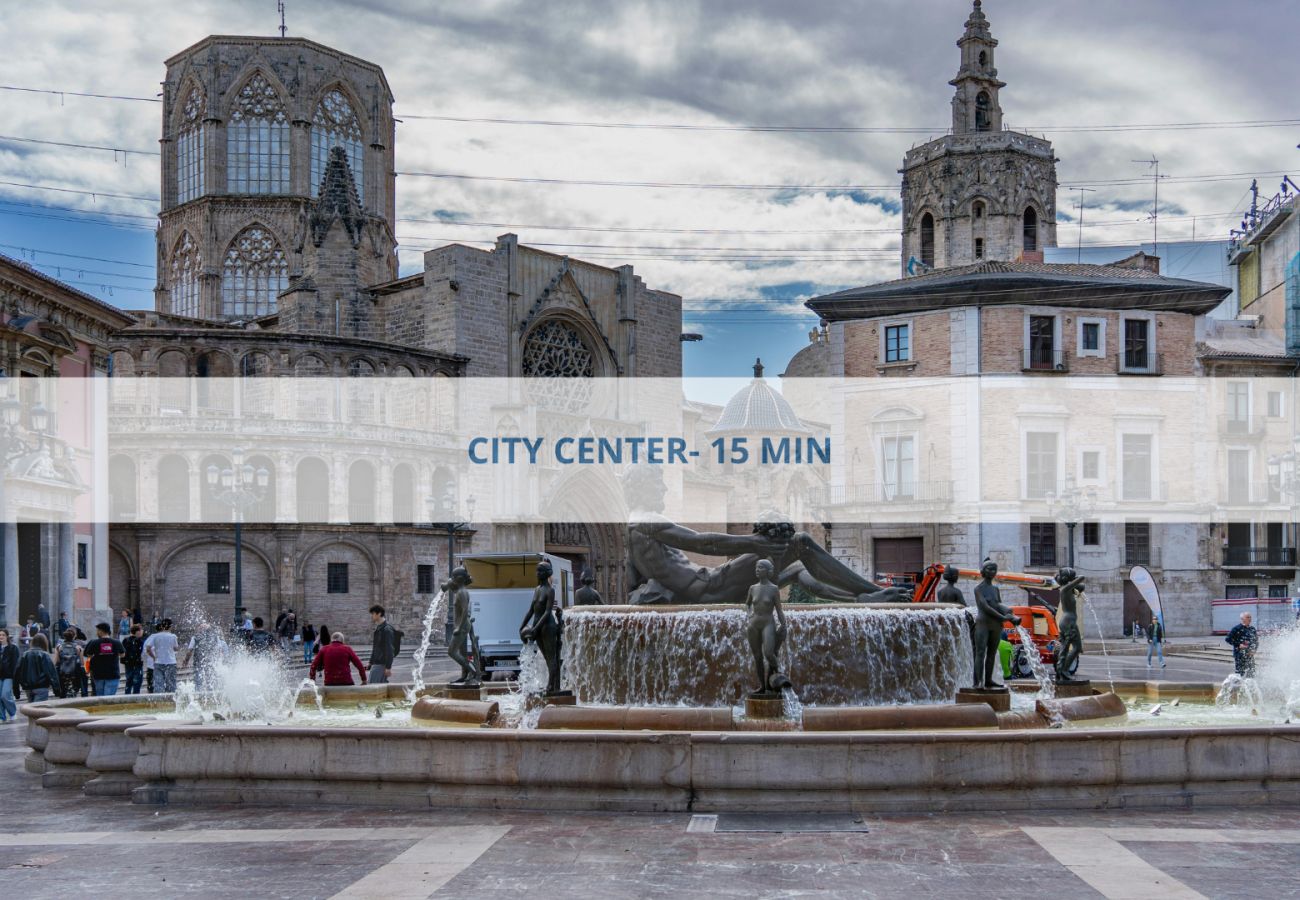Apartamento en Valencia - Olive Loft II | AC and WIFI | 10 min City Center