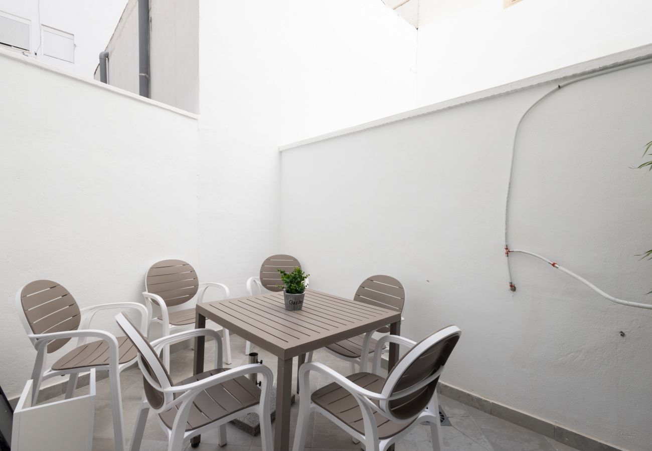 Apartamento en Valencia - The Cruz Cubierta Apartment 01 with Terrace by Florit Flats