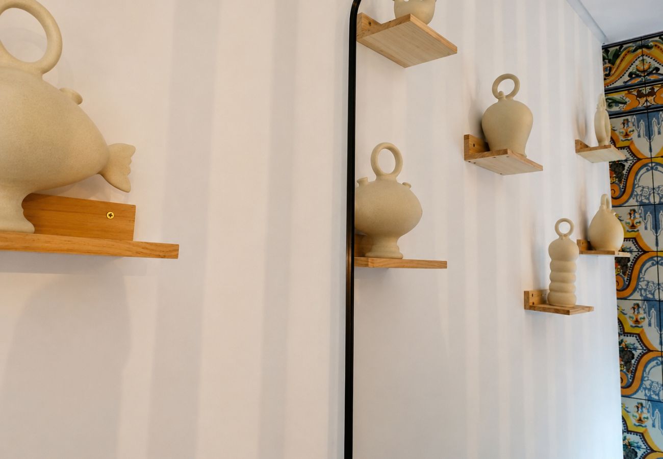 Apartamento en Valencia - The Ceramic Home I | Aire acondicionado y wifi | Bicicletas gratuitas incluidas