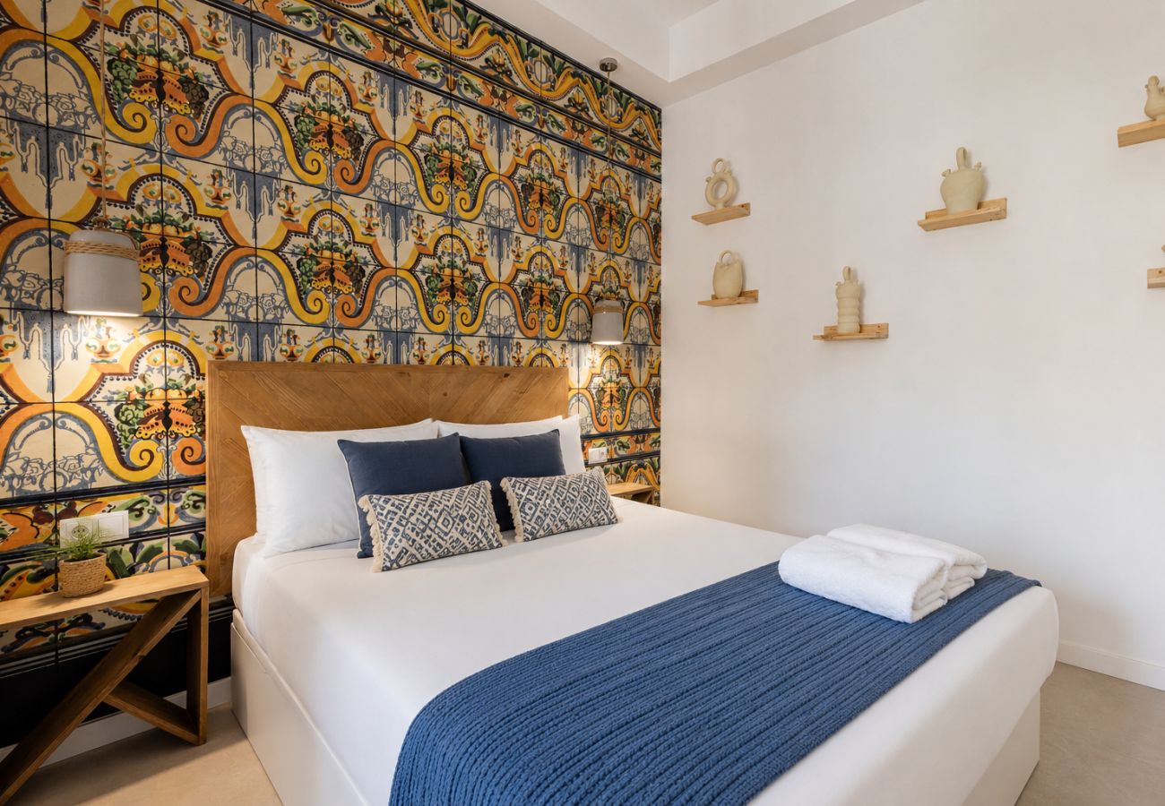 Apartamento en Valencia - The Ceramic Home I | Aire acondicionado y wifi | Bicicletas gratuitas incluidas
