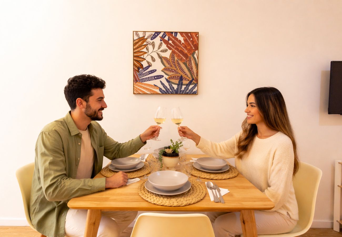 Apartamento en Valencia - Maritim Studios II | 4 Viajeros | AC-WIFI | Near Beach