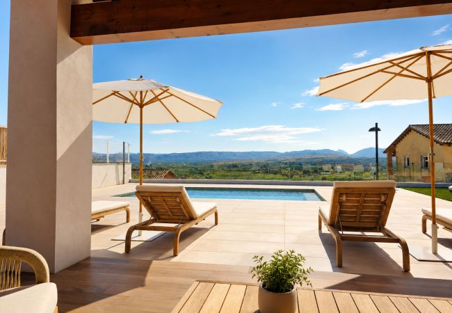 Chalet en L'Enova - Eco Luxury Villa | 8 Guests | Piscina + Barbacoa