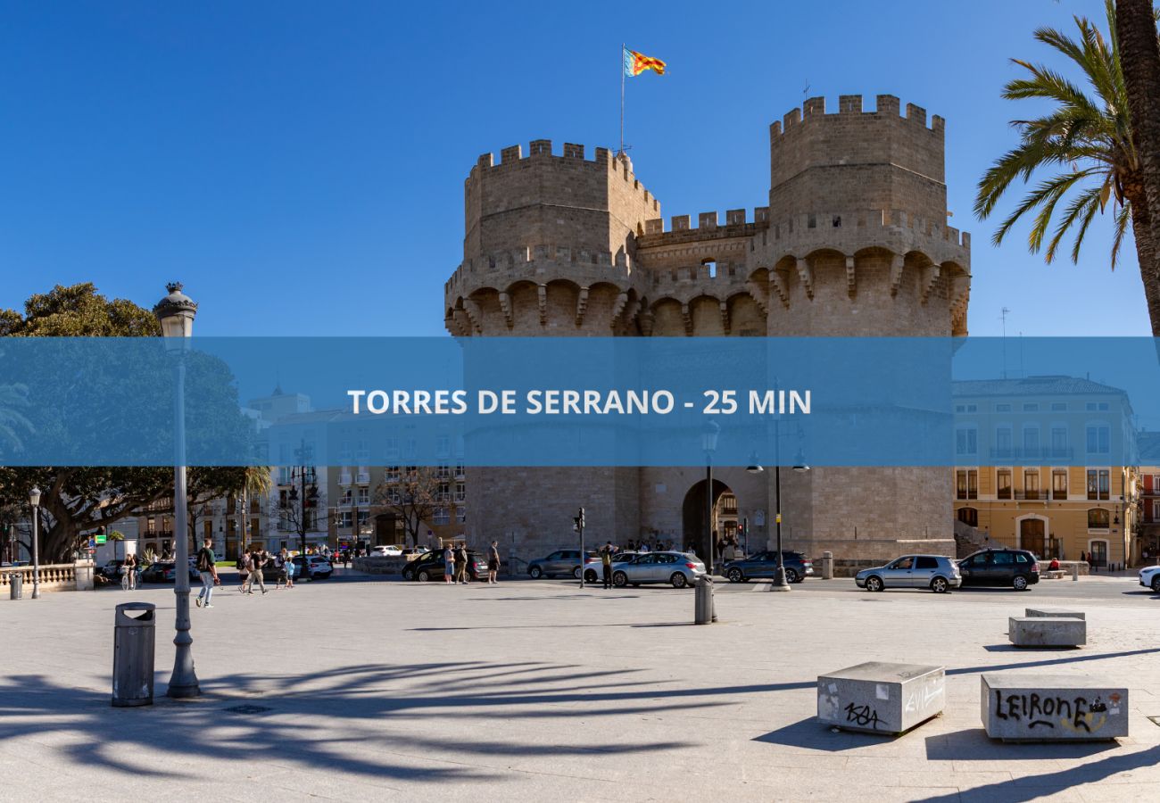 Apartamento en Valencia - Beach Apartment | 1 Hab | 2 Personas | AC & WIFI